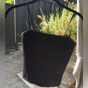 Aritzia Babaton Alaska Sculpt Knit Cami Crop Tank XS